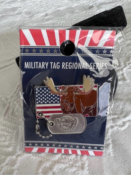 Other - NEW Hard Rock Cafe Army Tag Series Pin - Limited Edition !!